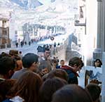 Antoni Miró pintant el Barranc del Cint
