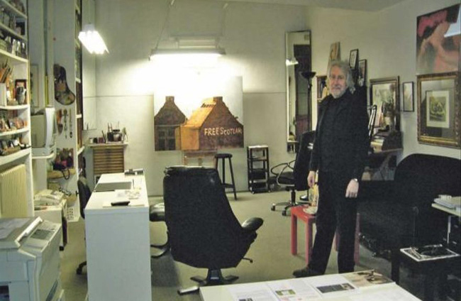 Antoni Miró a l'estudi