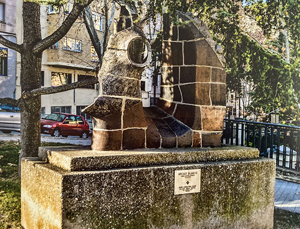 Mur per a defensar-se de la por, Arcadi Blasco