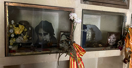 Cenotafi d’Ovidi Montllor i Isabel-Clara Simó